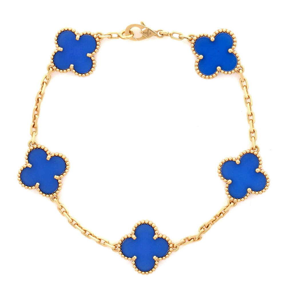 Van Cleef & Arpels Vintage Alhambra 5 Motifs Bracelet 18K Yellow Gold and Agate